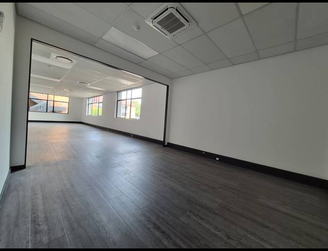 469M² OFFICE TO LET IN RIVONIA